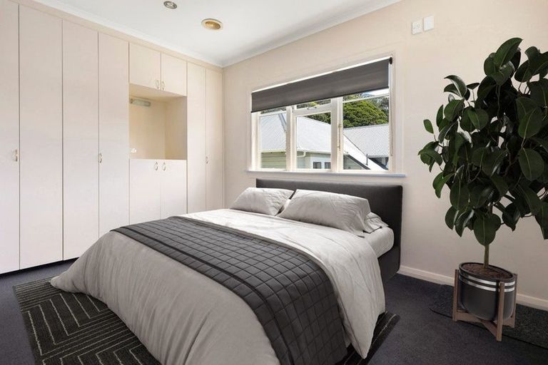 Photo of property in 42 Raroa Road, Kelburn, Wellington, 6012