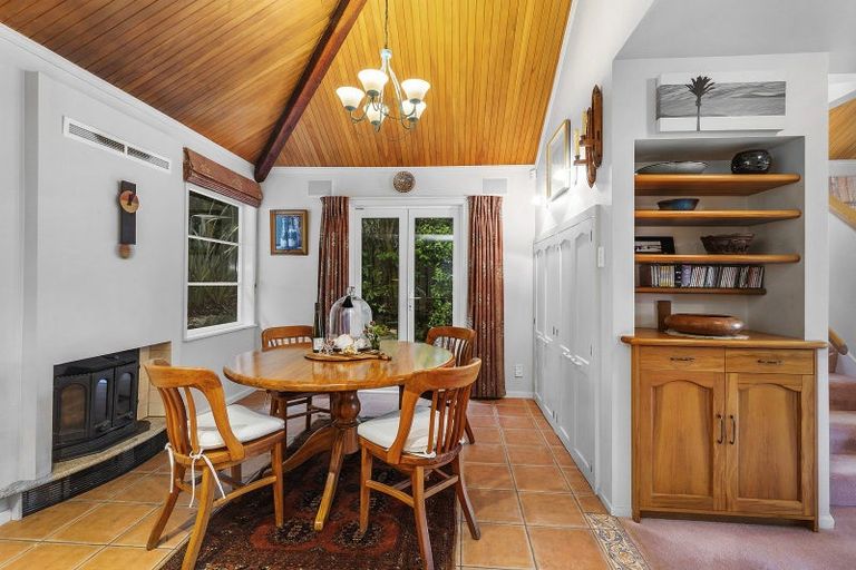 Photo of property in 68 Chamberlain Road, Karori, Wellington, 6012