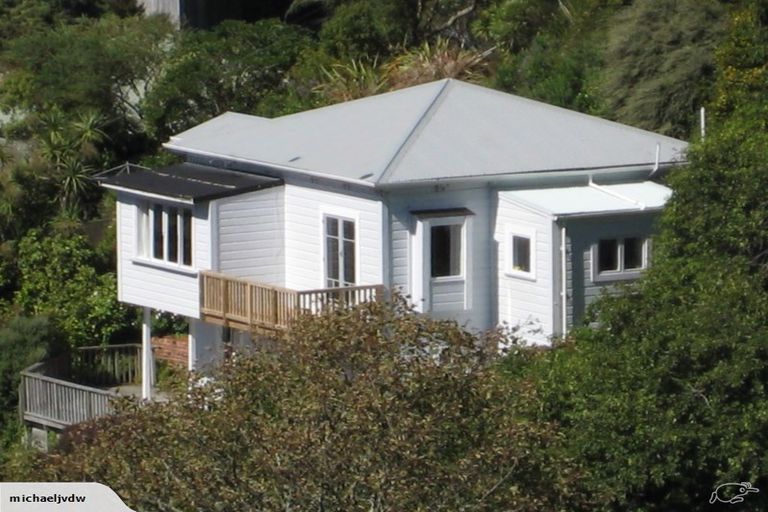 Photo of property in 26 Northland Road, Northland, Wellington, 6012