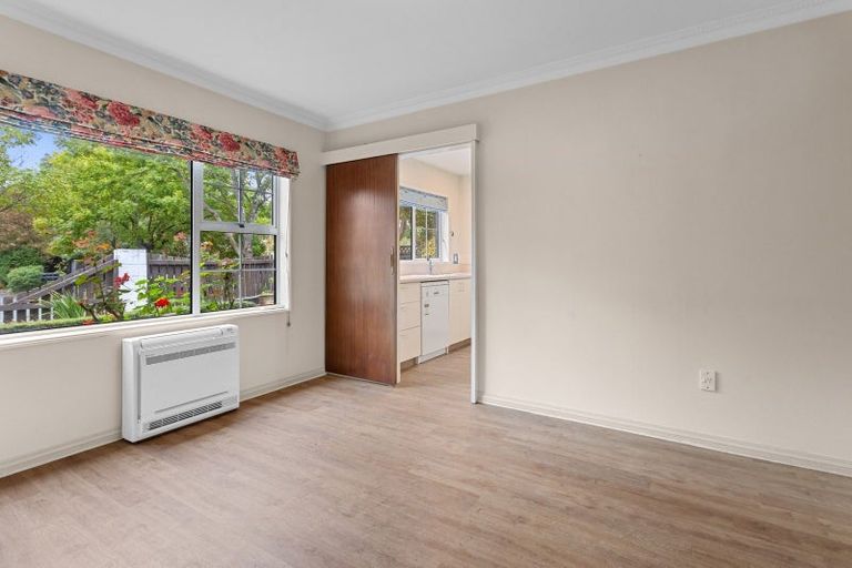 Photo of property in 74 Totara Street, Fendalton, Christchurch, 8041