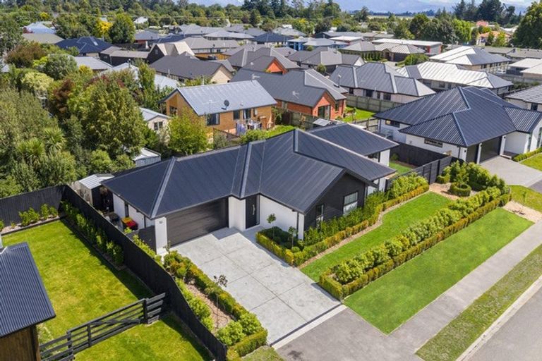 Photo of property in 50 Suffolk Drive, Kirwee, 7571