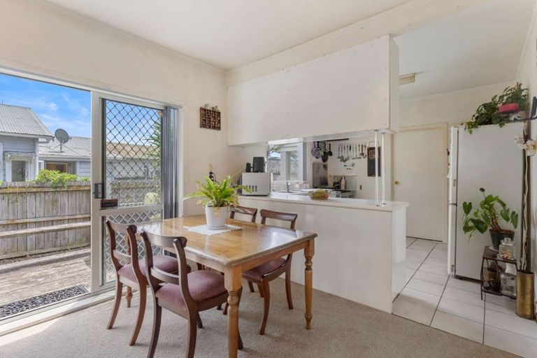 Photo of property in 29 Tennessee Avenue, Mangere East, Auckland, 2024