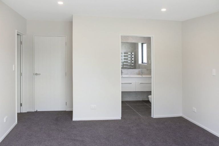 Photo of property in 14 Korokio Lane, Halswell, Christchurch, 8025