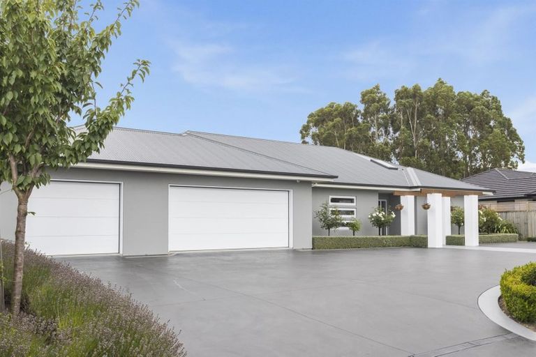 Photo of property in 14 Westburn Place, Prebbleton, 7604