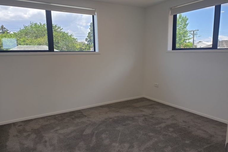 Photo of property in 3/14 Wilsher Crescent, Henderson, Auckland, 0612