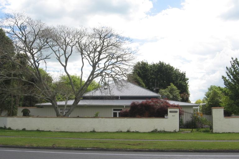 Photo of property in 263 Shakespeare Street, Leamington, Cambridge, 3432