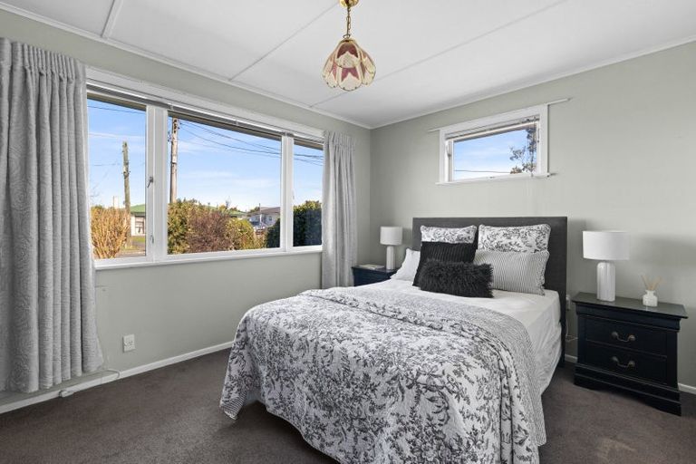 Photo of property in 231 Lumsden Place, Akina, Hastings, 4122