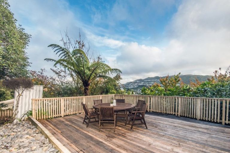 Photo of property in 54b Chesterton Street, Johnsonville, Wellington, 6037