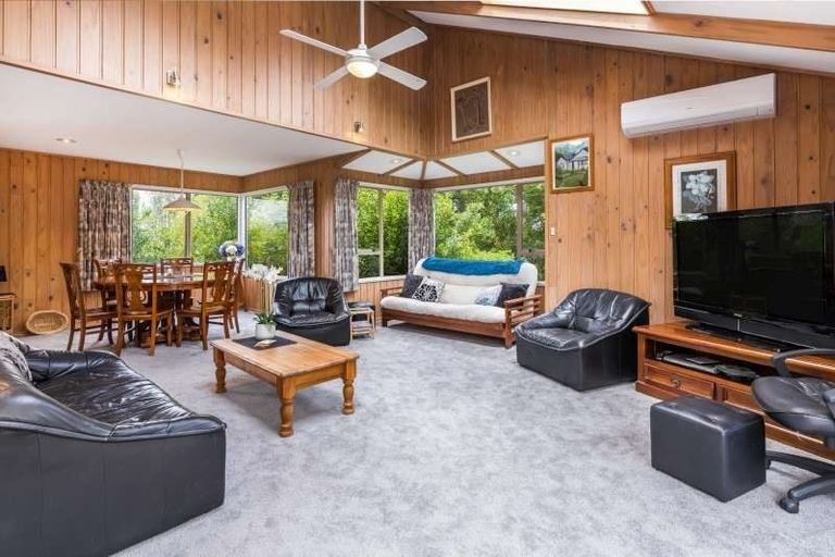 Photo of property in 29 Kahurangi Drive, Rangatira Park, Taupo, 3330