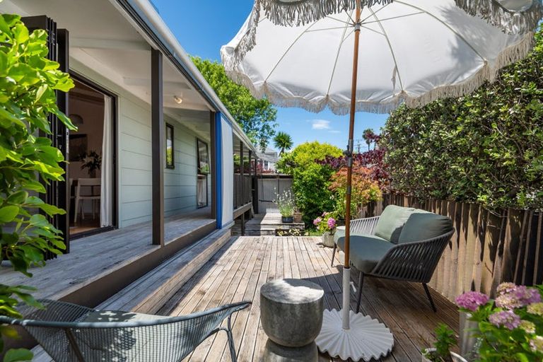 Photo of property in 3/6 Kawerau Avenue, Devonport, Auckland, 0624