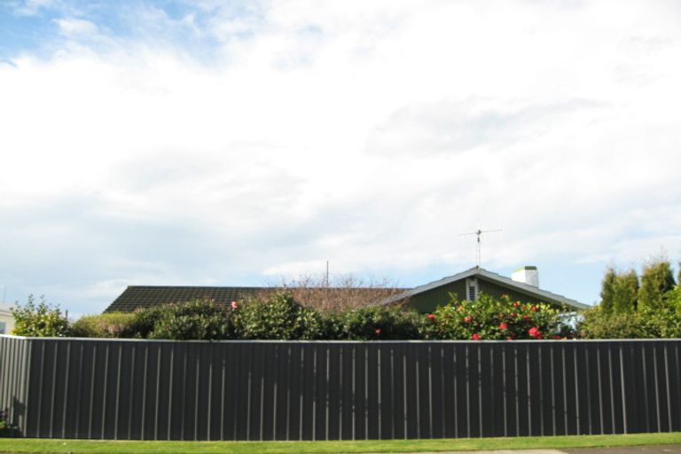 Photo of property in 711 Ballantyne Street, Frimley, Hastings, 4120