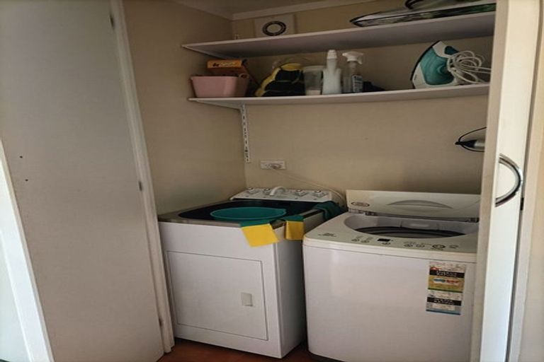 Photo of property in 172 Mitchell Street, Brooklyn, Wellington, 6021