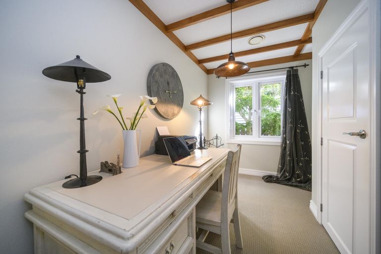 Photo of property in 6 Carlton Avenue, Palmerston North, 4414