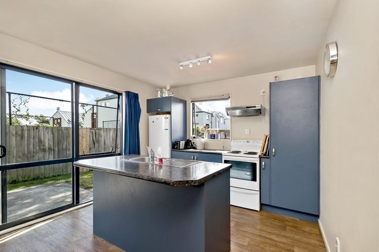 Photo of property in 108b Elizabeth Street, Riccarton, Christchurch, 8041