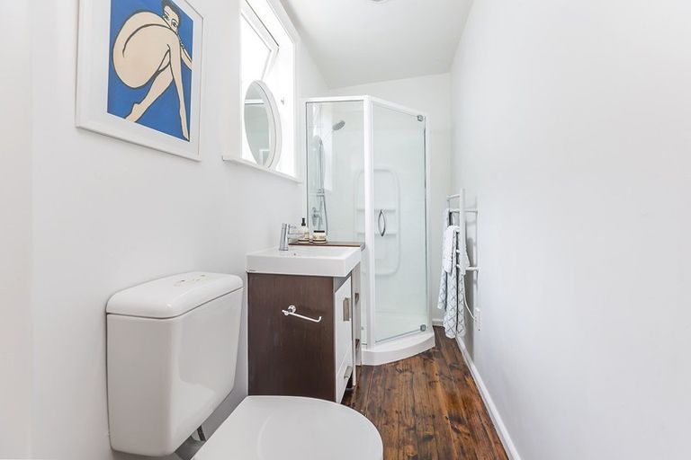 Photo of property in 14 Emmett Street, Newtown, Wellington, 6021