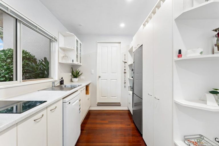 Photo of property in 35 Cloverfields Drive, Waimauku, 0812