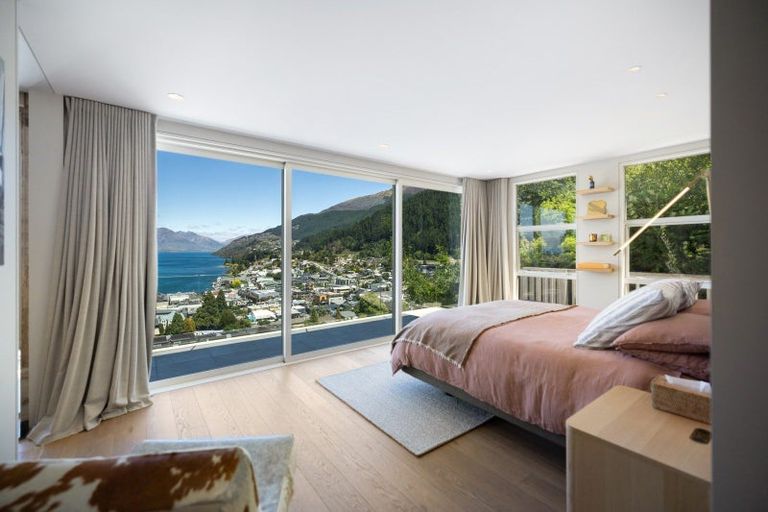 Photo of property in 55e Kent Street, Queenstown, 9300