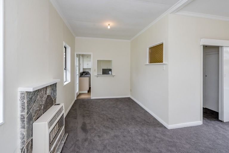Photo of property in 191 Tiro Tiro Road, Levin, 5510