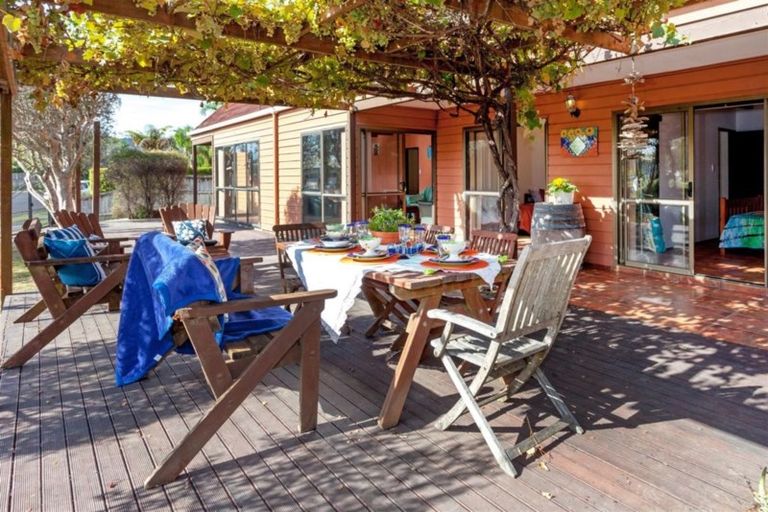 Photo of property in 101 Hilton Drive, Whangamata, 3620