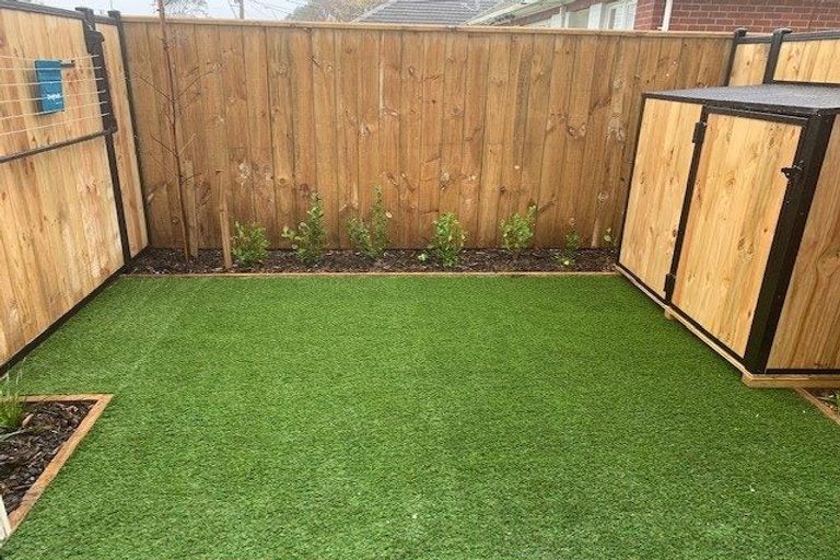 Photo of property in 2/183 Cambridge Terrace, Fairfield, Lower Hutt, 5011