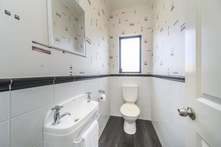 Photo of property in 29 Clearview Drive, Milson, Palmerston North, 4414