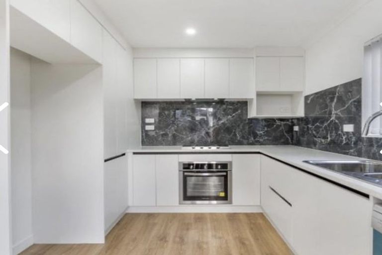 Photo of property in 127b Russell Road, Manurewa, Auckland, 2102