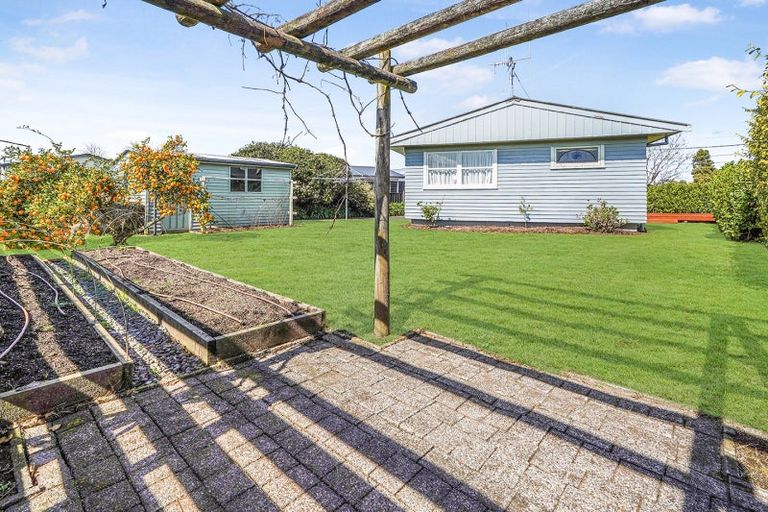 Photo of property in 48 English Street, St Andrews, Hamilton, 3200