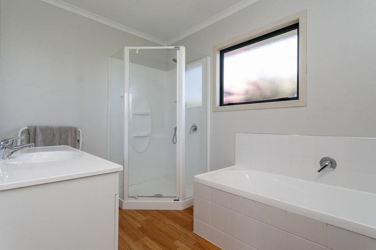 Photo of property in 9 Woburn Place, Nukuhau, Taupo, 3330