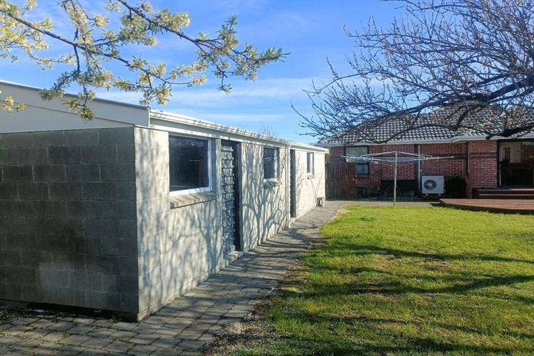 Photo of property in 14 Colman Avenue, Sockburn, Christchurch, 8042