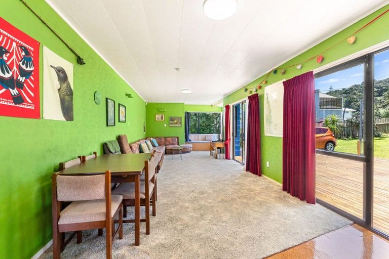 Photo of property in 10 Omutu Street, Oakura, Hikurangi, 0184