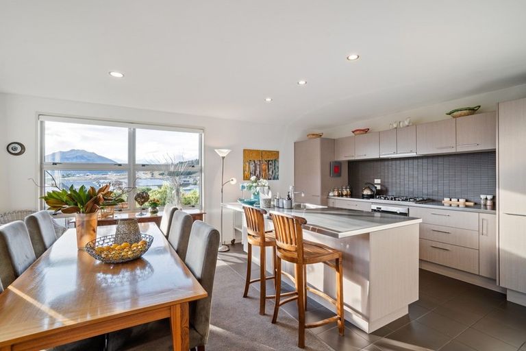Photo of property in 109b Kings Drive, Wanaka, 9305