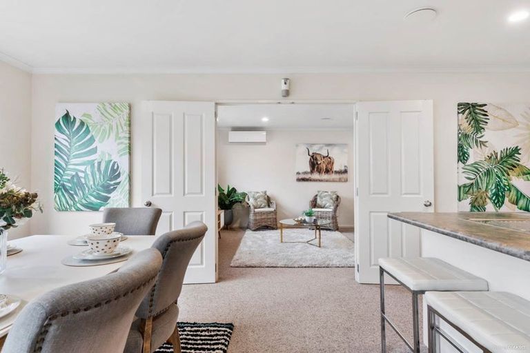 Photo of property in 14 Les Marston Place, Pukekohe, 2120