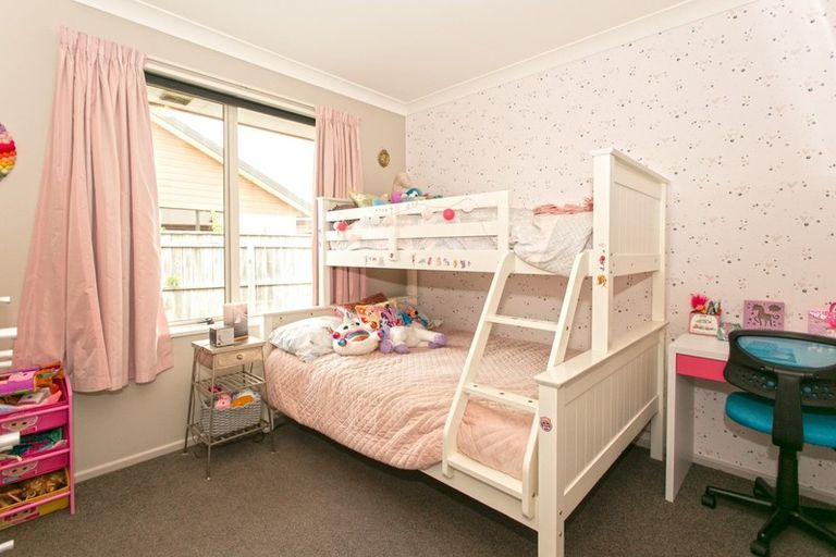 Photo of property in 6 Halston Close, Huntingdon, Ashburton, 7774