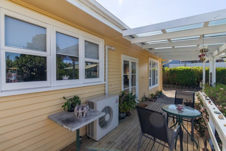 Photo of property in 37 Young Street, Morrinsville, 3300