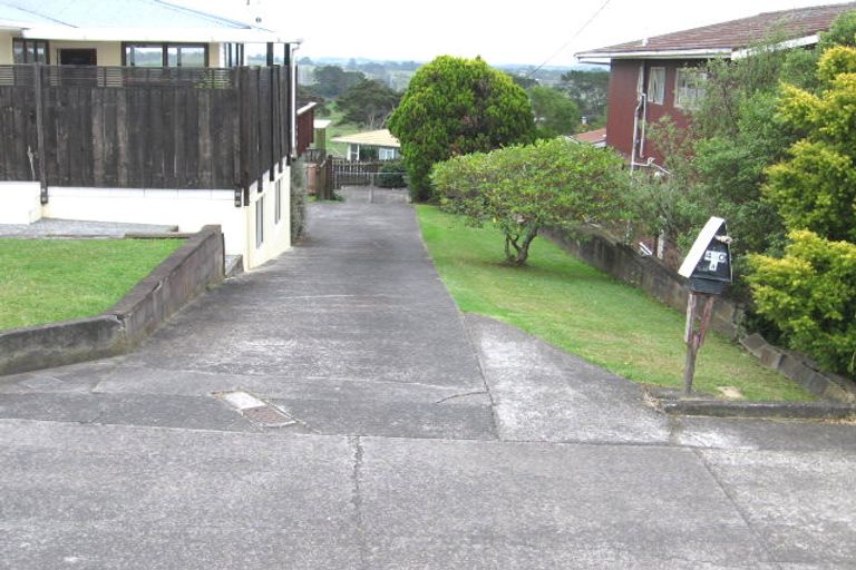 Photo of property in 1/440 Don Buck Road, Massey, Auckland, 0614