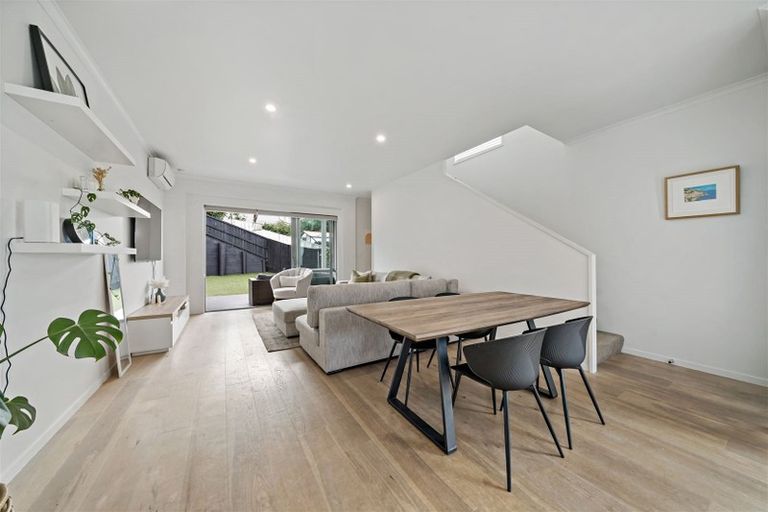 Photo of property in 1/27 Powell Street, Avondale, Auckland, 1026