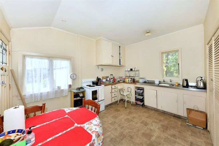 Photo of property in 6 Collins Street, Addington, Christchurch, 8024