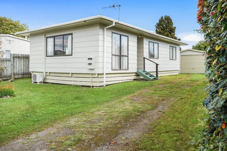 Photo of property in 10b Lee Road, Hannahs Bay, Rotorua, 3010