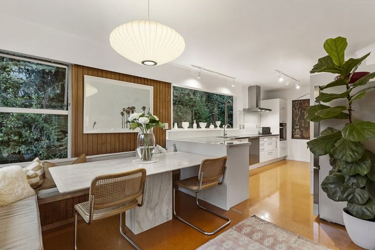 Photo of property in 123 Braemar Road, Castor Bay, Auckland, 0620