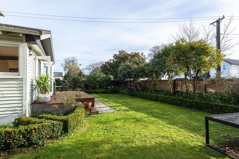 Photo of property in 10 Paparoa Street, Papanui, Christchurch, 8053