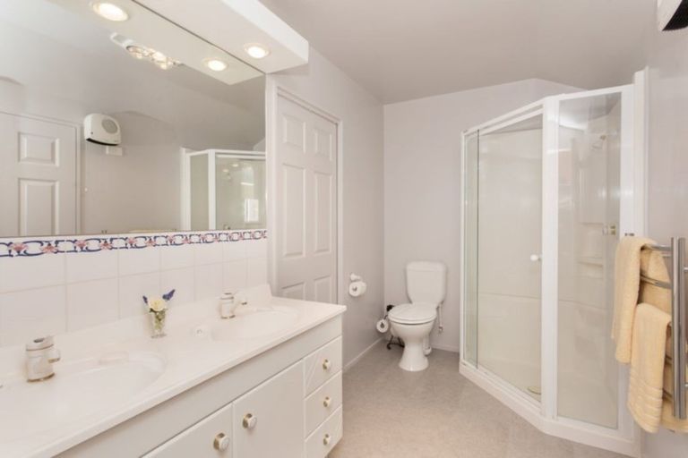 Photo of property in 265 Major Hornbrook Road, Mount Pleasant, Christchurch, 8081