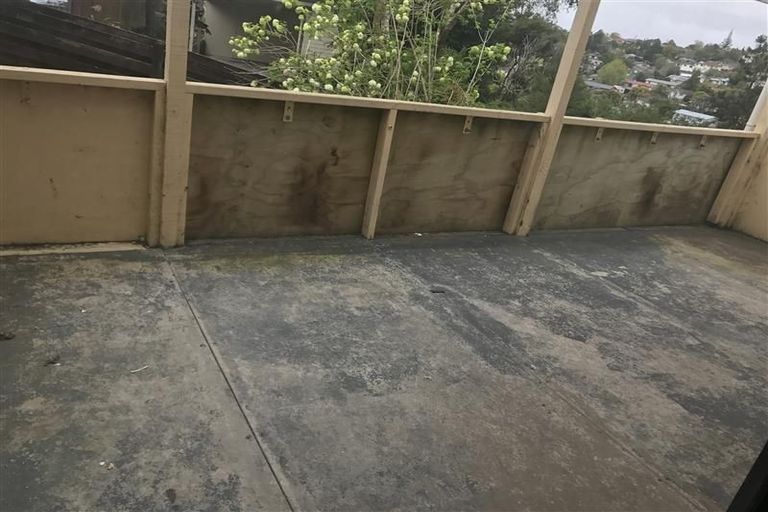 Photo of property in 5a Cherry Tree Place, Massey, Auckland, 0614