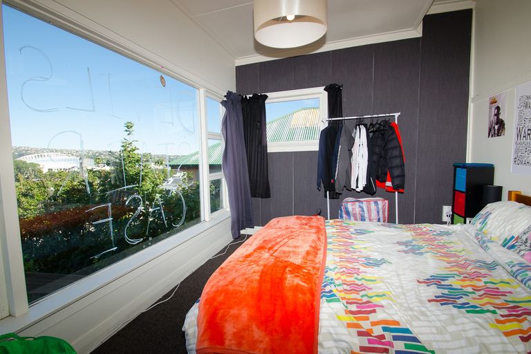 Photo of property in 136 Forth Street, North Dunedin, Dunedin, 9016