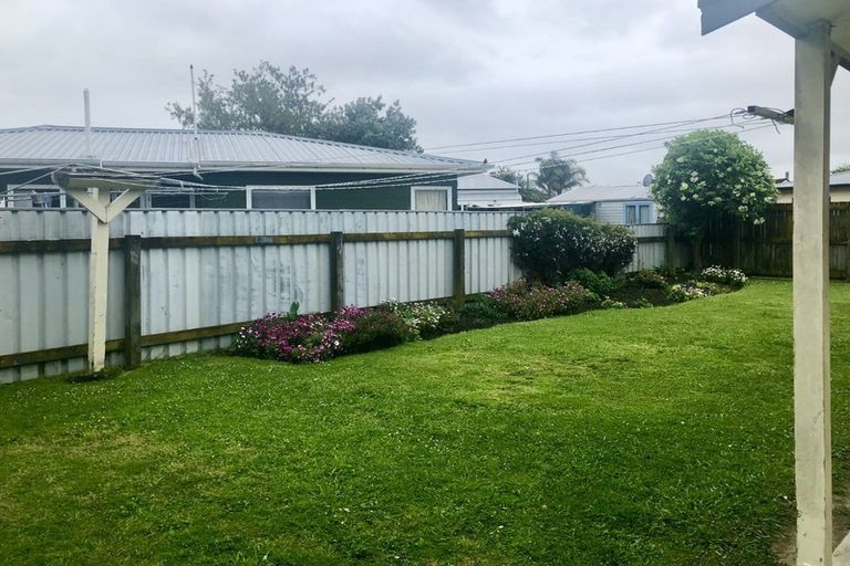 Photo of property in 2/601c Oak Road, Akina, Hastings, 4122