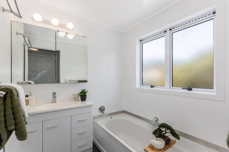 Photo of property in 37a London Road, Korokoro, Lower Hutt, 5012