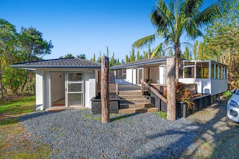 Photo of property in 257 Pine Valley Road, Dairy Flat, Silverdale, 0992