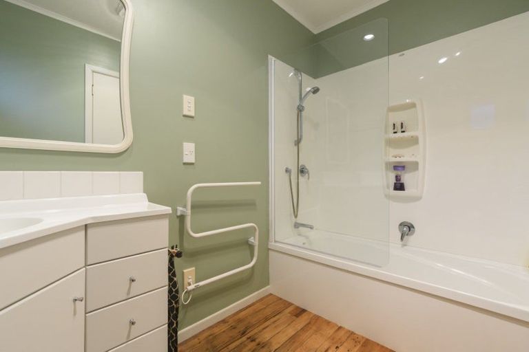 Photo of property in 38 Smiths Road, Matua, Tauranga, 3110