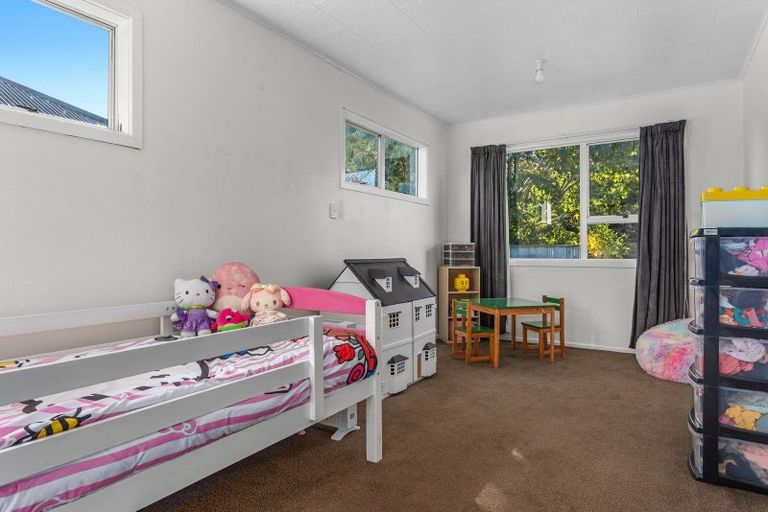Photo of property in 6 Tanekaha Street, Edgecumbe, 3120