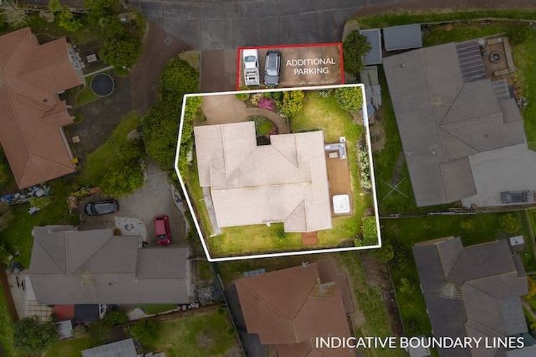 Photo of property in 8 Sheriff Place, Randwick Park, Auckland, 2105