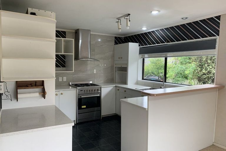 Photo of property in 6/116 Titirangi Road, New Lynn, Auckland, 0600